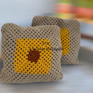 crochet throw pillows
